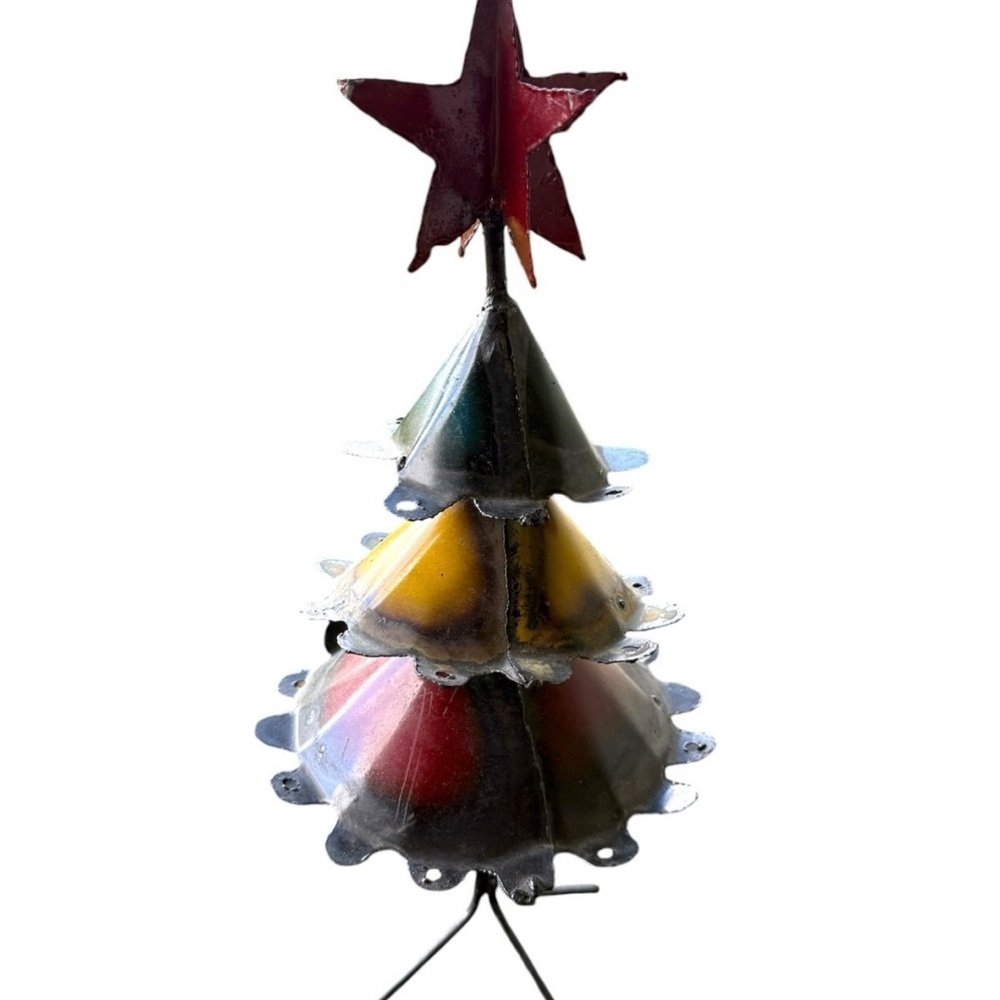 American Folk Art Christmas Tree After Christmas - Picture 2 of 4